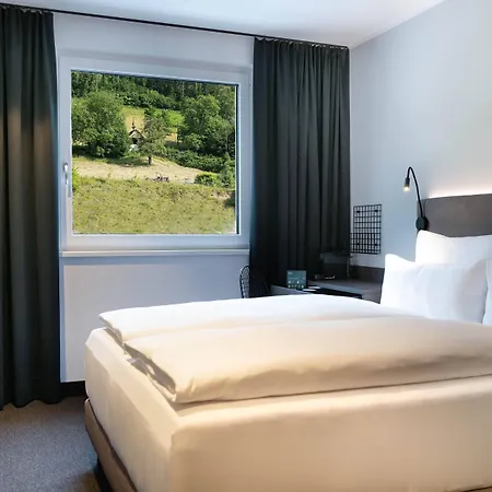 Night Bahnhofcity Szálloda Feldkirch